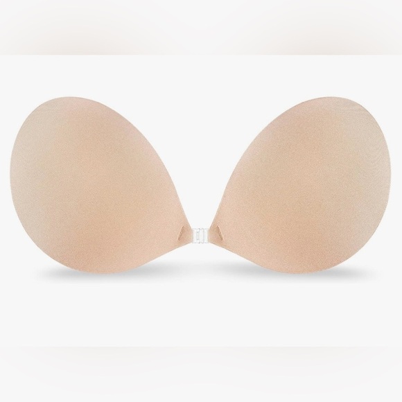 Strapless Sticky Bra Invisible Sticky Boobs Silicone Adhesive Backless, D Cup - Picture 1 of 5